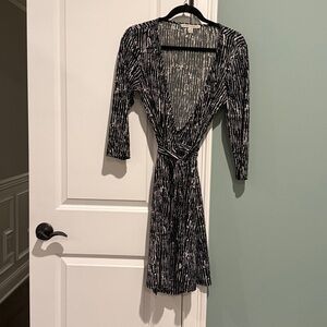 Maggy London Monochrome Abstract Wrap Dress